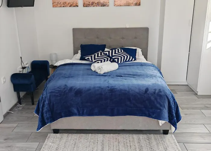 Apartment Blue With Free Parking