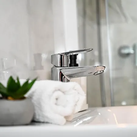 Blue With Free Parking * Λιουμπλιάνα