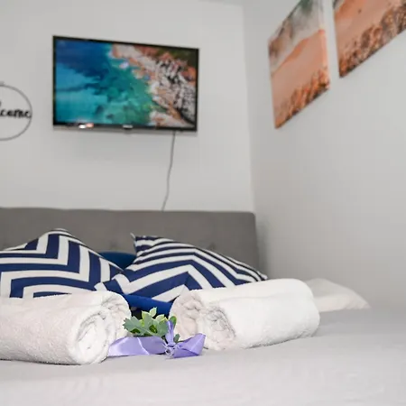 Blue With Free Parking Lubiana