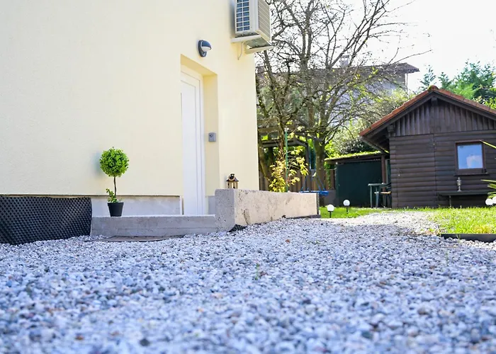 Daire Blue With Free Parking *